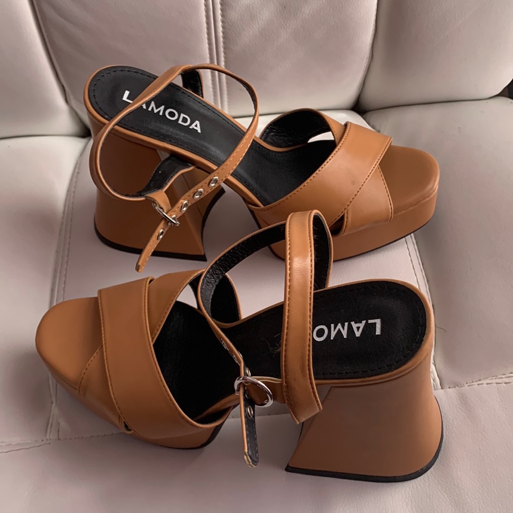 Lamoda platform shoes size 7 brand new